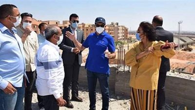 وزير  الرياضة يتفقد الصالة المغطاة بـ6 أكتوبر ومركز شباب الجزيرة ٢