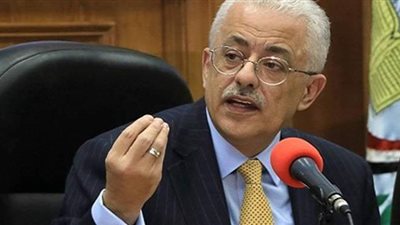 وزير التعليم يكشف ملامح الدراسة في العام الجديد