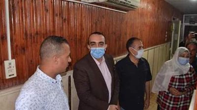 نائب محافظ الإسماعيلية يتفقد المراكز التكنولوجية بالضواحي