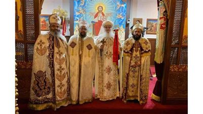 في عيدها السابع.. إيبارشية هولندا تحتفل بترقية 3 لرتبة القمصية