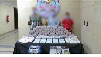 ضبط 3 أشخاص بحوزتهم 6 ملايين جنيه للاتجار بالنقد الأجنبي  خارج السوق المصرفي | فيديو