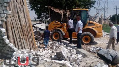 إزالة فورية لتعديات على مساحة 220 مترا بقريتي الأبطال و السلام بالقنطرة شرق