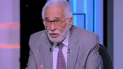 فاروق فلوكس  لعبد الرحمن أبو زهرة:  