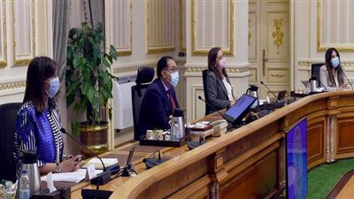 الحكومة تناقش خطة التعامل ​مع متطلبات سوق العمل ما بعد 