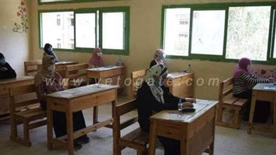 التعليم تحدد هوية الطالب المتورط في تصوير امتحان الجبر