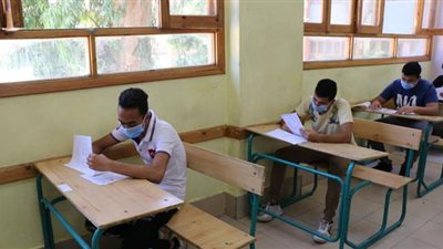 التعليم: تحرير 49 قضية وغلق 81 صفحة غش بالثانوية العامة 2020