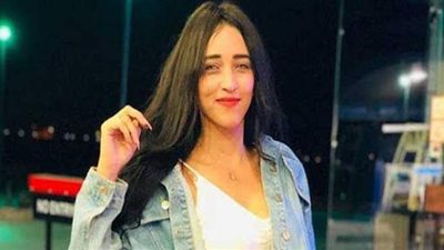 تجديد حبس أسرة منار سامي فتاة التيك توك بتهمة التعدي على ضابط