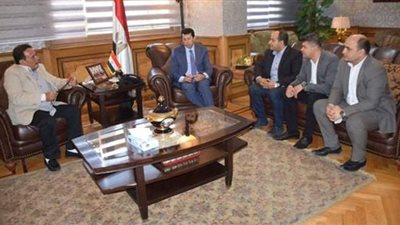 وزير الرياضة يوافق على إطلاق مدرسة العمل النقابي خلال لقائه شباب اتحاد العمال
