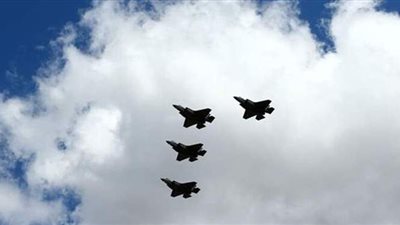 لماذا قرر البنتاجون شراء مقاتلات 