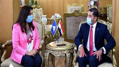رئيس هيئة الاستثمار يبحث مع محافظ دمياط ​تعزيز الفرص الاستثمارية | صور