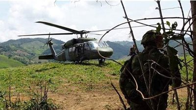 مقتل 9 عسكريين كولومبيين في حادث طائرة هليكوبتر