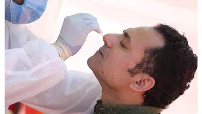 بعد ظهور أول حالة كورونا بالمصري.. إجراء مسحة سادسة للفريق