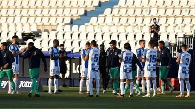 رئيس ريال مدريد يرشح أسينسو للفوز بالكرة الذهبية