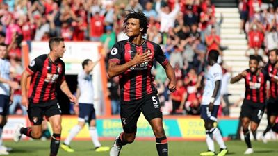 صراع بين قطبي مانشستر على ضم مدافع بورنموث