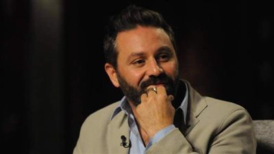 حازم إمام ينتقد عدم تطبيق اتحاد الكرة تعليمات صارمة للأندية لمواجهة كورونا