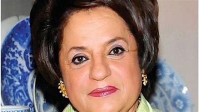 منى مكرم عبيد تطالب المرأة المصرية بالمشاركة في الانتخابات النيابية المقبلة