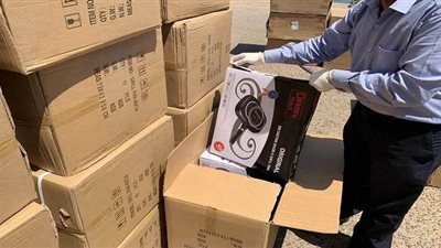 جمارك بورسعيد تحبط تهريب أدوات منزلية بقيمة 9 ملايين  و704 آلاف ...صور