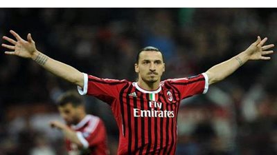 إبراهيموفيتش يضع شرطا لتجديد عقده مع ميلان