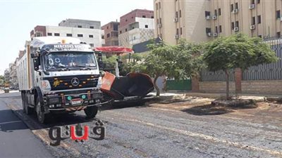 الطرق والنقل  تواصل خطة رصف وتطوير شوارع الإسماعيلية