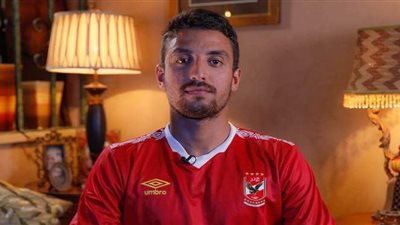 طاهر محمد يجتاز الكشف الطبي في الأهلي.. وهذه طريقة دفع قيمة الصفقة | فيديو