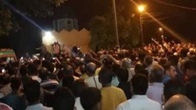 الآلاف بكفر الشيخ يشيعون جثمان 