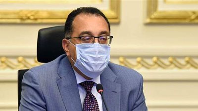الحكومة: نجرى دراسات بشأن مواعيد إغلاق المطاعم والمحال بعد أزمة كورونا