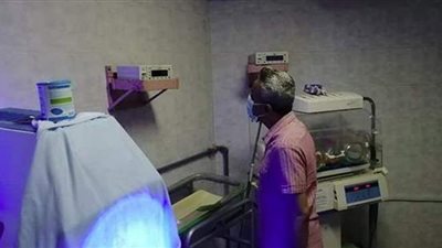 وكيل وزارة الصحة بقنا يشدد على ضرورة الإلتزام بالمواعيد ورعاية المرضى بالمستشفيات | صور