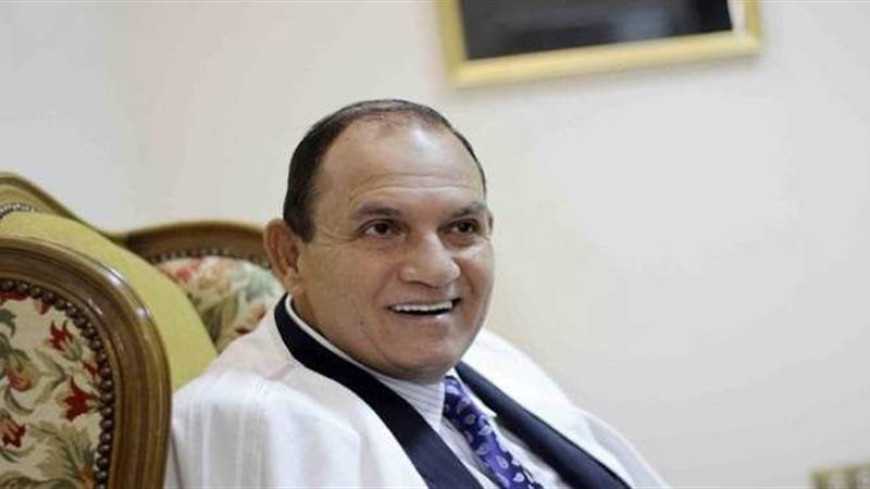 الدكتور أحمد نعينع