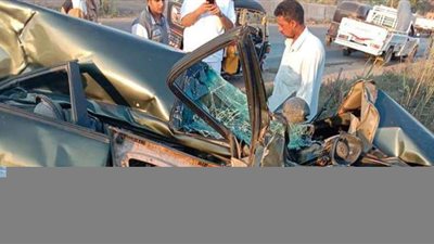 إصابة شخصين في تصادم قطار وسيارة بالدقهلية | صور