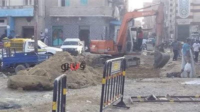 إحلال وتحديد خط الصرف الصحي بمنطقة سوق الجمعة  في الإسماعيلية | صور