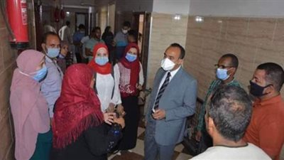 محافظ المنيا يكلف نائبه بمتابعة حالة مريضة وتقديم الرعاية الطبية