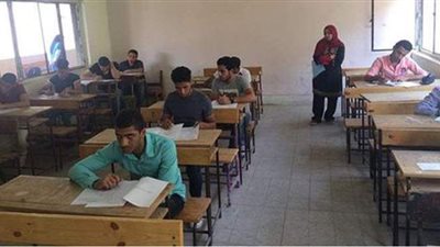 ٥٠ ألف طالب يؤدون امتحانات الدبلومات الفنيه داخل ٢٥٠ لجنة في الدقهلية