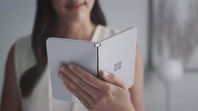 قبل إطلاقه رسميا.. المواصفات الكاملة لهاتف مايكروسوفت القابل للطي Surface Duo
