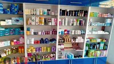 تشميع صيدلية بالشرقية وضبط  44 ألف قرص دواء  مجهول المصدر | صور