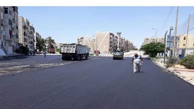 ​رفع كفاءة الشوارع بمحيط معهد إعداد الدعاة في الإسماعيلية | صور