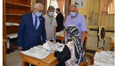 نائب وزير التربية والتعليم يتفقد كنترول الثانوية بقطاع المنصورة
