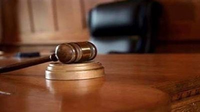 نيابات قنا:  إحالة 5 متهمين للجنايات لاتهامهم بانتحال صفة ضباط شرطة بقنا