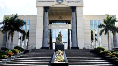 جامعة مصر تعلن منح درجتي بكالوريوس إدارة أعمال بالاشتراك مع جامعة بليموث البريطانية