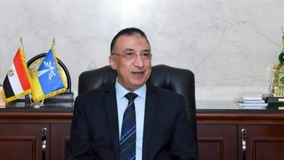 محافظ الإسكندرية يفتتح أول عرض رسمي بمتحف الفنون الجميلة