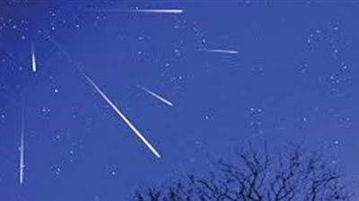 سماء الوطن العربي تتزين بزخات شهب 