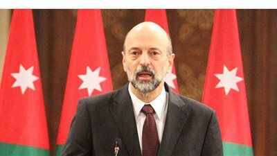 الرزاز: الأردن دولة قوية بإنفاذ القانون ولا تختزل بشخص أو نقابة أو حزب