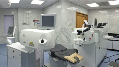 مستشفى مصر للطيران تنجح في استئصال ورم وراثي بالقولون