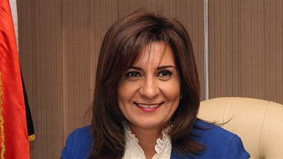 وزيرة الهجرة تنفي تنازل العامل المصري في الكويت عن حقوقه