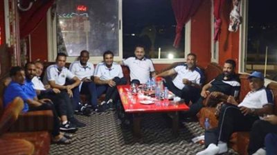 حفل عشاء للاعبي المصري للتخفيف من التدريبات الشاقة ببرج العرب | صور