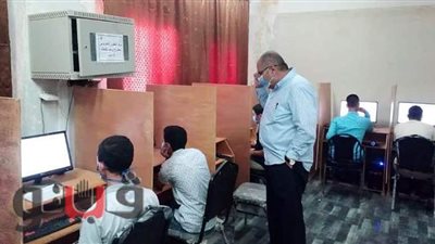 وكيل تعليم مطروح يتابع الامتحانات الإلكترونية لمدرسة الضبعة النووية | صور