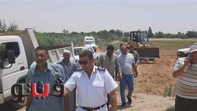 إزالة التعديات على مساحة 79 فدانا بالقنطرة غرب الإسماعيلية