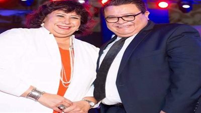 خالد جلال يهنئ وزيرة الثقافة بعيد ميلادها