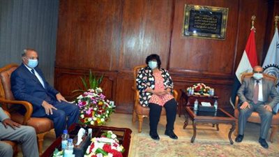 محافظ القليوبية يستقبل وزيري الإنتاج الحربي والثقافة بمصنع حلوان