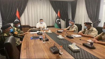 السراج يجتمع مع قيادات حكومته لبحث مسار وقف إطلاق النار الخاص بمؤتمر برلين