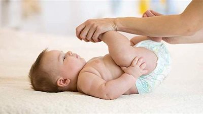 علاج الإمساك عند حديثي الولادة